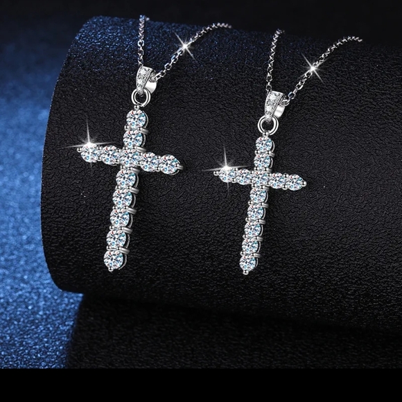 Lab Create Moissanite Diamond VVS1